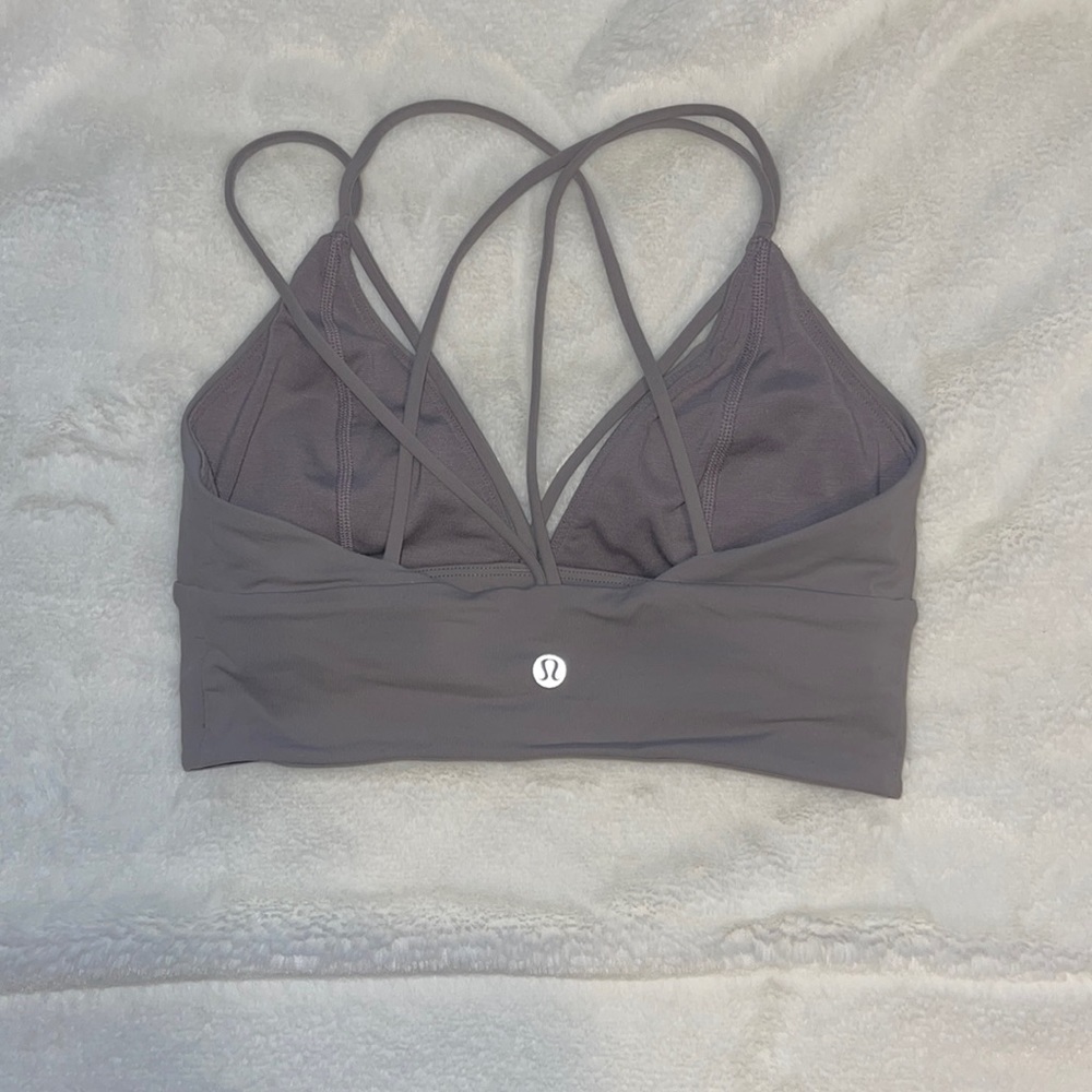 Lululemon sports bra